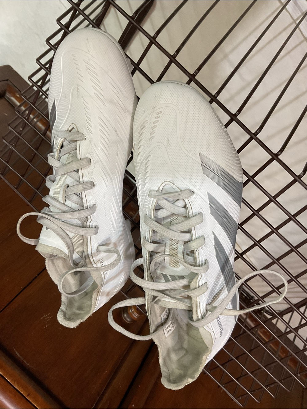 Adidas Predator Youth/ Young Men’s Cleats Size 6.5 Hybridfeel Guc As Pictured Wh